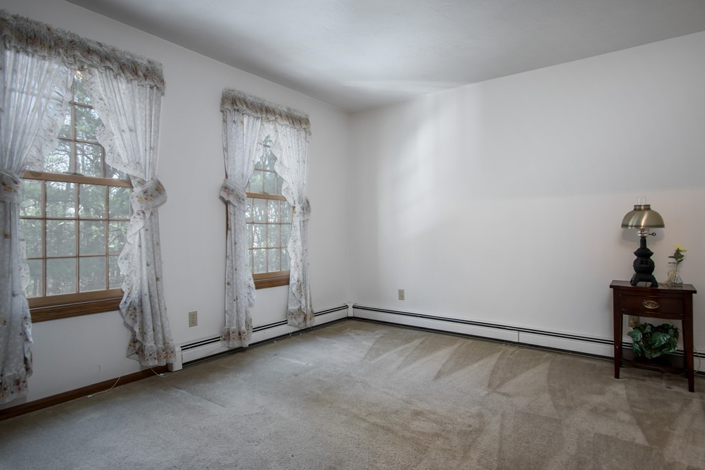 8 Dicarlo Road Hopkinton, MA 01748 - Photo 22 of 29 Gallery Image 22