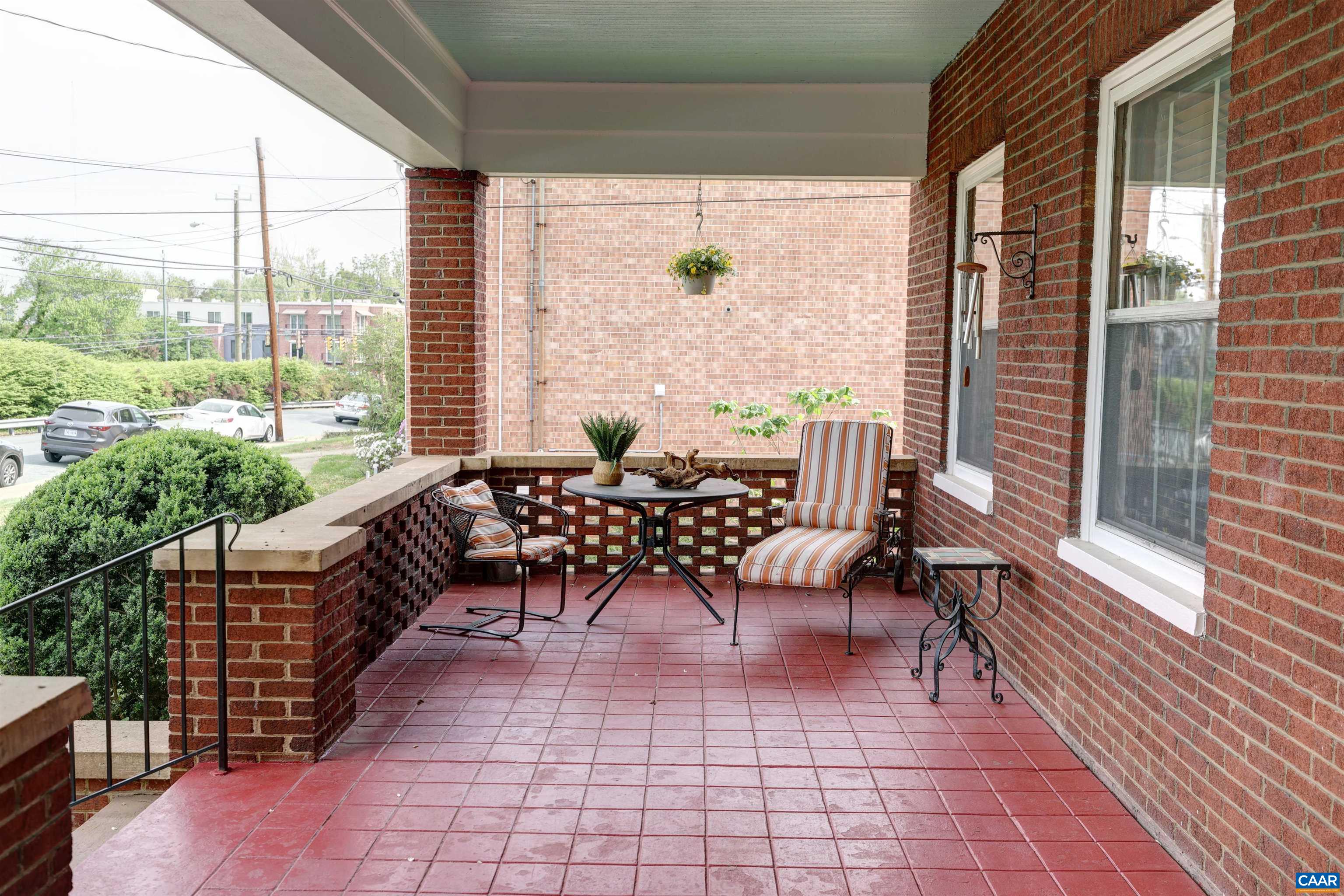 620 Ridge Street Charlottesville, VA 22902 - Photo 6 of 51