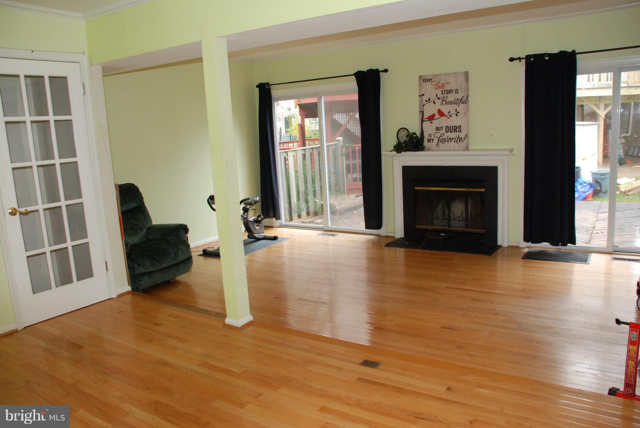 112 Kinsman View Circle Silver Spring, MD 20901 - Photo 10 of 20 Living Room with Fireplace