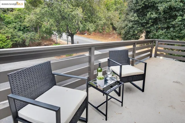 $1,148,000 | 97 Clarewood Lane, Oakland, CA 94618