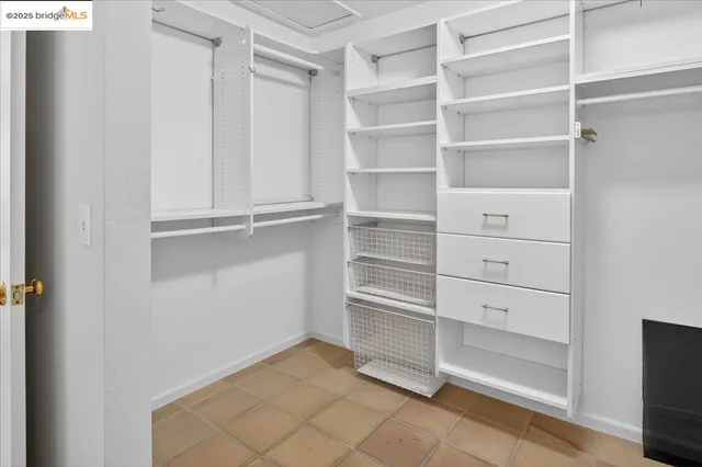 $1,148,000 | 97 Clarewood Lane, Oakland, CA 94618