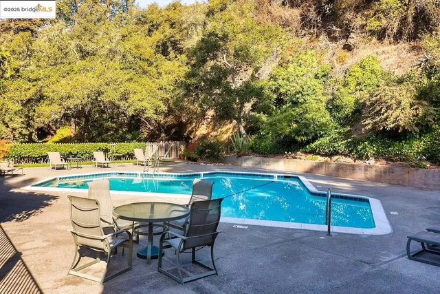 $1,148,000 | 97 Clarewood Lane, Oakland, CA 94618