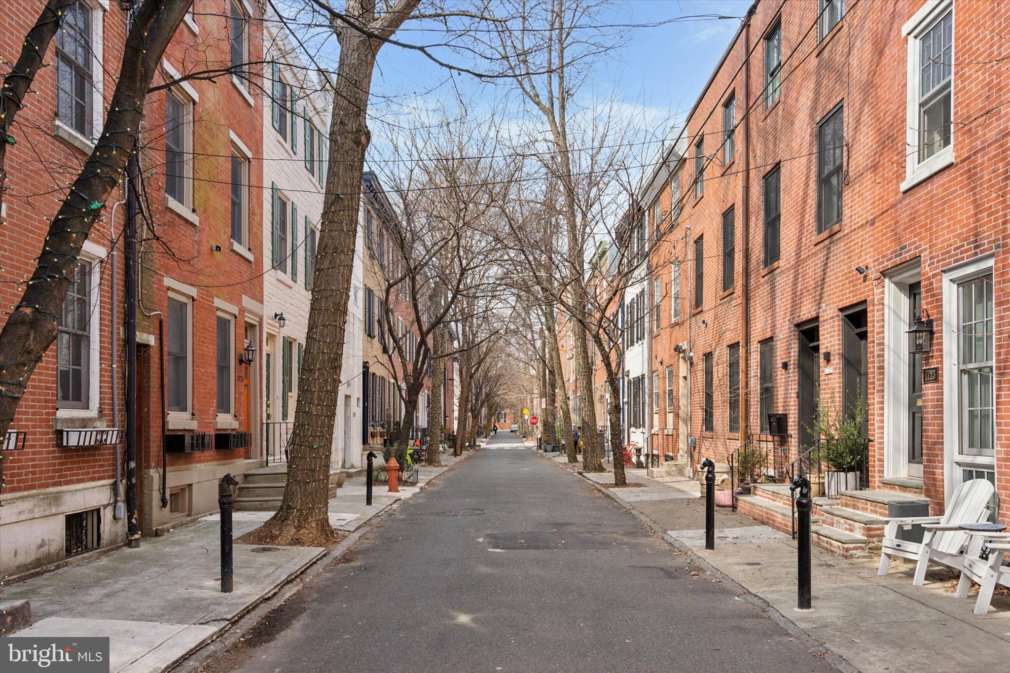 1725-27 Addison Street Philadelphia, PA 19146 - Photo 41 of 43 a view of a building with a bench