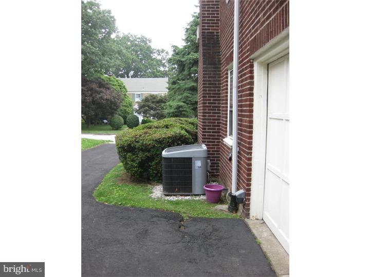 7430 Elizabeth Road Cheltenham, PA 19027 - Photo 6 of 22 Exterior
