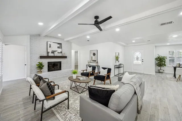 $589,000 | 101 Oakmont Drive, Trophy Club, TX 76262