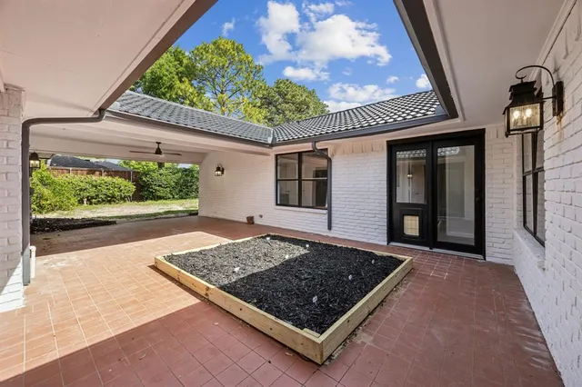 $589,000 | 101 Oakmont Drive, Trophy Club, TX 76262