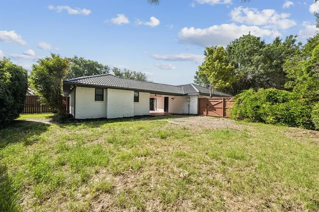 $589,000 | 101 Oakmont Drive, Trophy Club, TX 76262