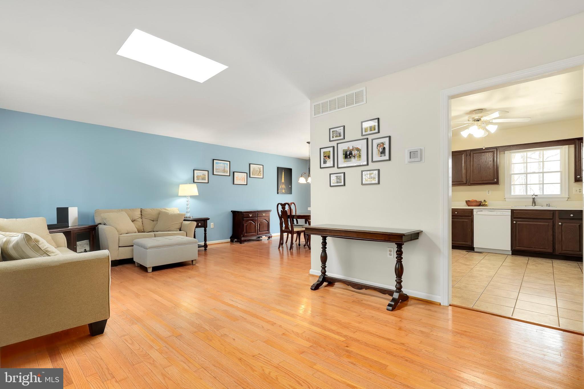 3750 Buffalo Road New Windsor, MD 21776 - Photo 3 of 30