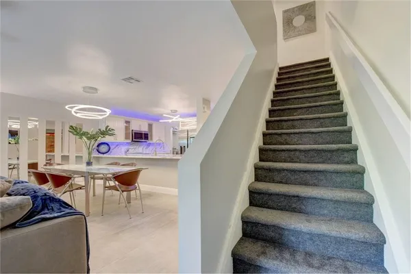 $6,000 | 246 Avenue L, Delray Beach, FL 33483