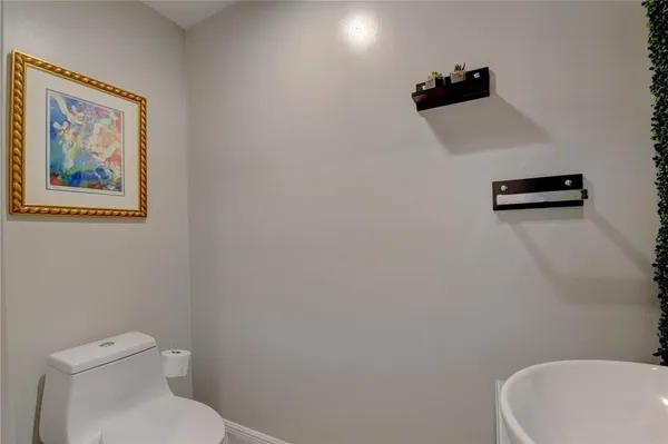 $6,000 | 246 Avenue L, Delray Beach, FL 33483