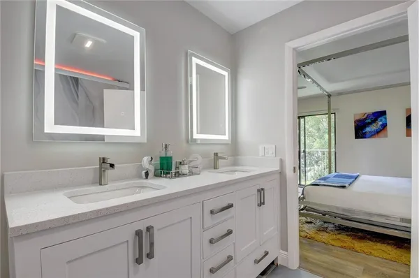 $6,000 | 246 Avenue L, Delray Beach, FL 33483