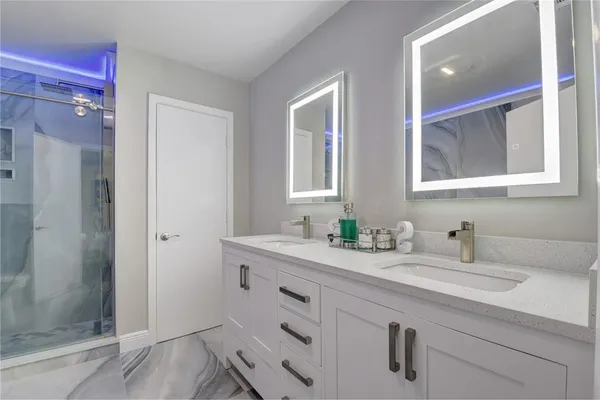 $6,000 | 246 Avenue L, Delray Beach, FL 33483