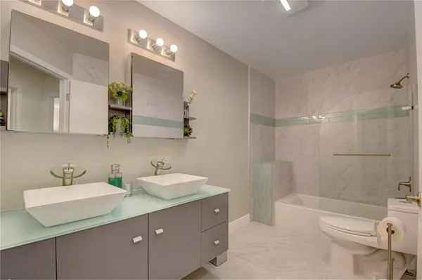 $6,000 | 246 Avenue L, Delray Beach, FL 33483