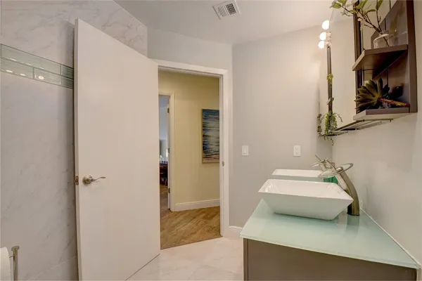 $6,000 | 246 Avenue L, Delray Beach, FL 33483