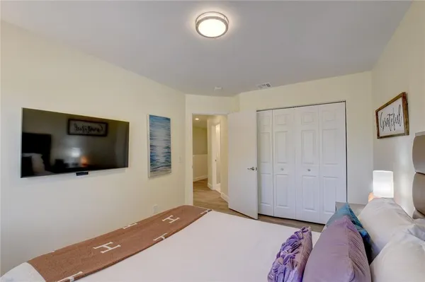 $6,000 | 246 Avenue L, Delray Beach, FL 33483