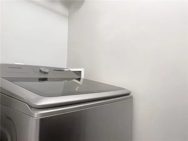 $6,000 | 246 Avenue L, Delray Beach, FL 33483