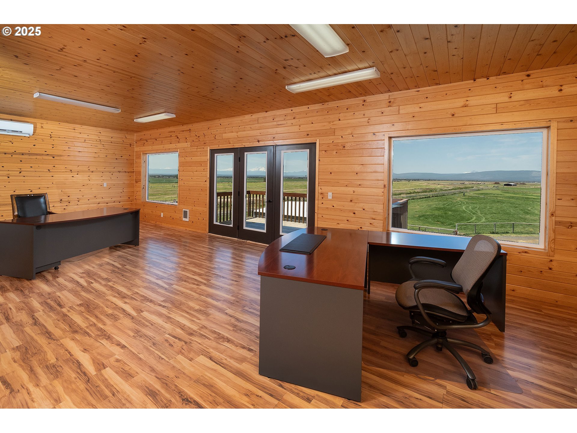 12444 Southwest Green Drive Culver, OR 97734 - Photo 10 of 34 a outdoor living space with furniture