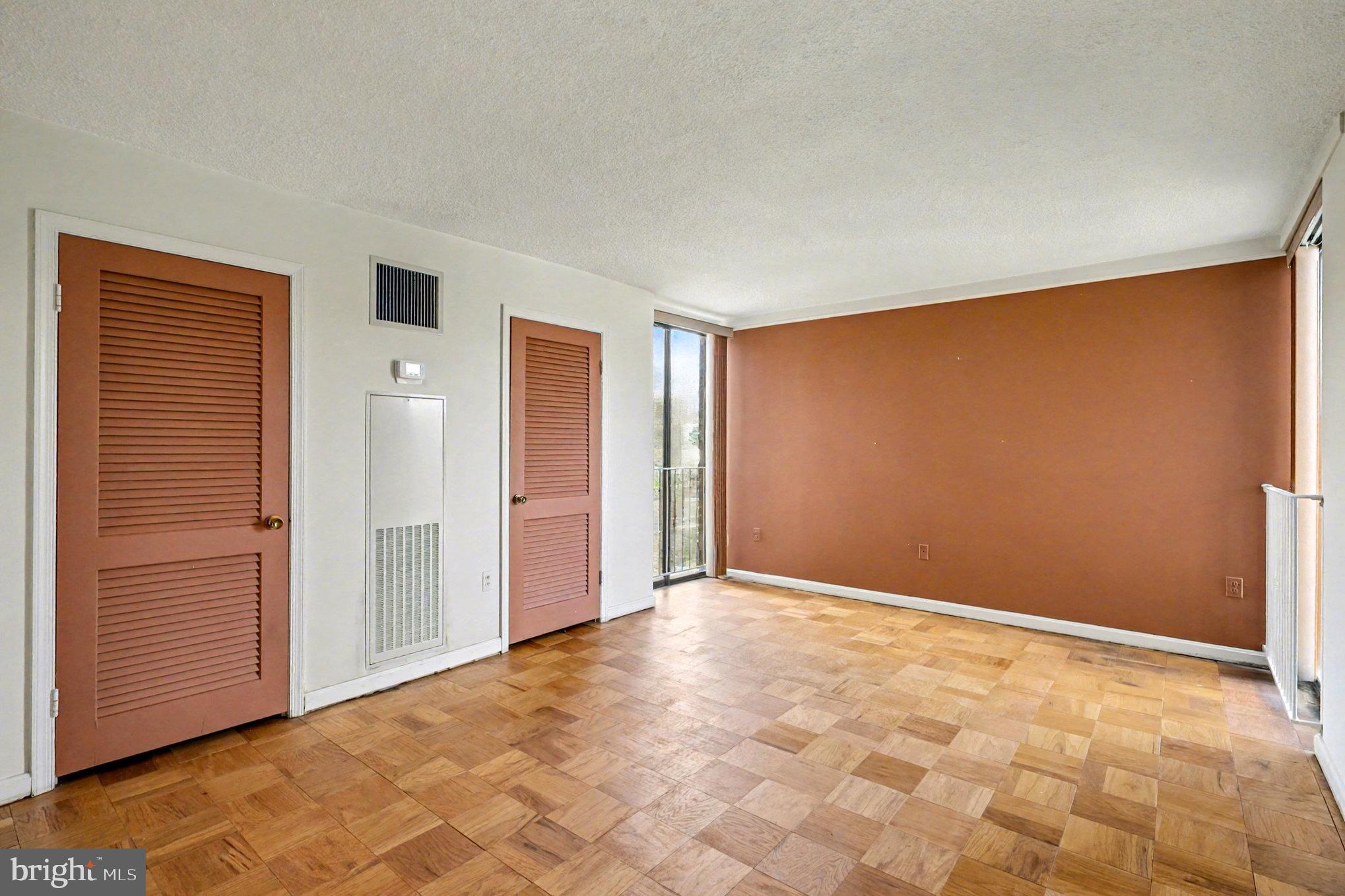 2100 Washington Avenue, Unit 6B Silver Spring, MD 20910 - Photo 19 of 33 a view of an empty room with a window