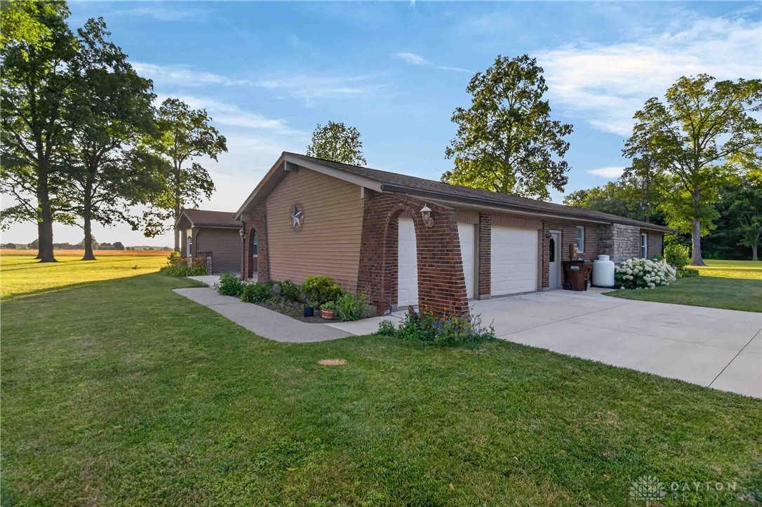 18477 Linker Shellenberger Road Jackson Center, OH 45334 - Photo 5 of 62