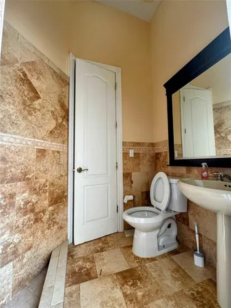 $12,000 | 5981 Southwest 37th Terrace, Fort Lauderdale, FL 33312