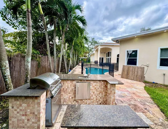 $12,000 | 5981 Southwest 37th Terrace, Fort Lauderdale, FL 33312