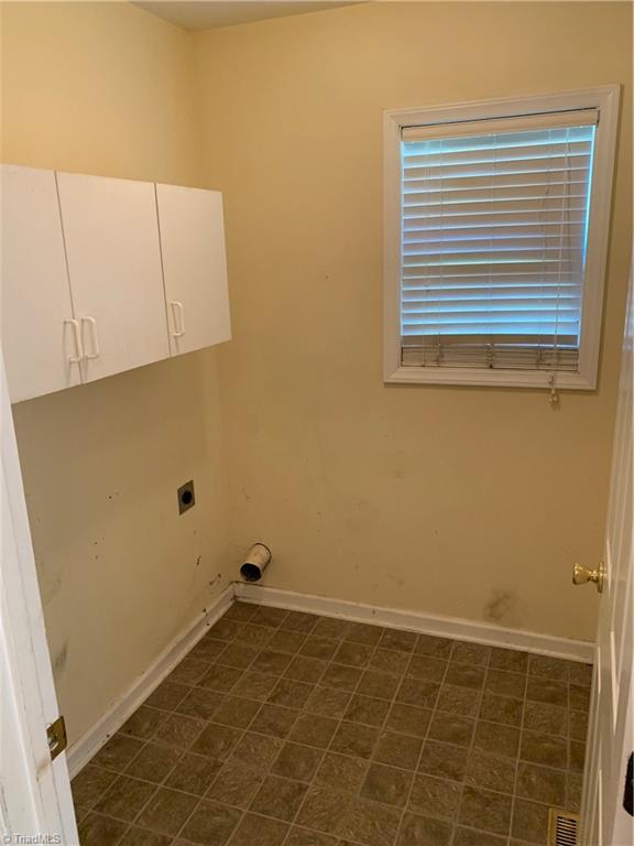 4393 North Old 52 Road Pinnacle, NC 27043 - Photo 19 of 41