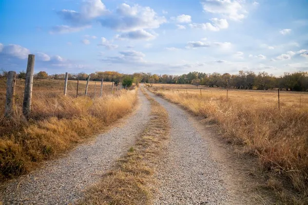 $1,500,000 | 6216 Farm To Market Road 499, Campbell, TX 75422