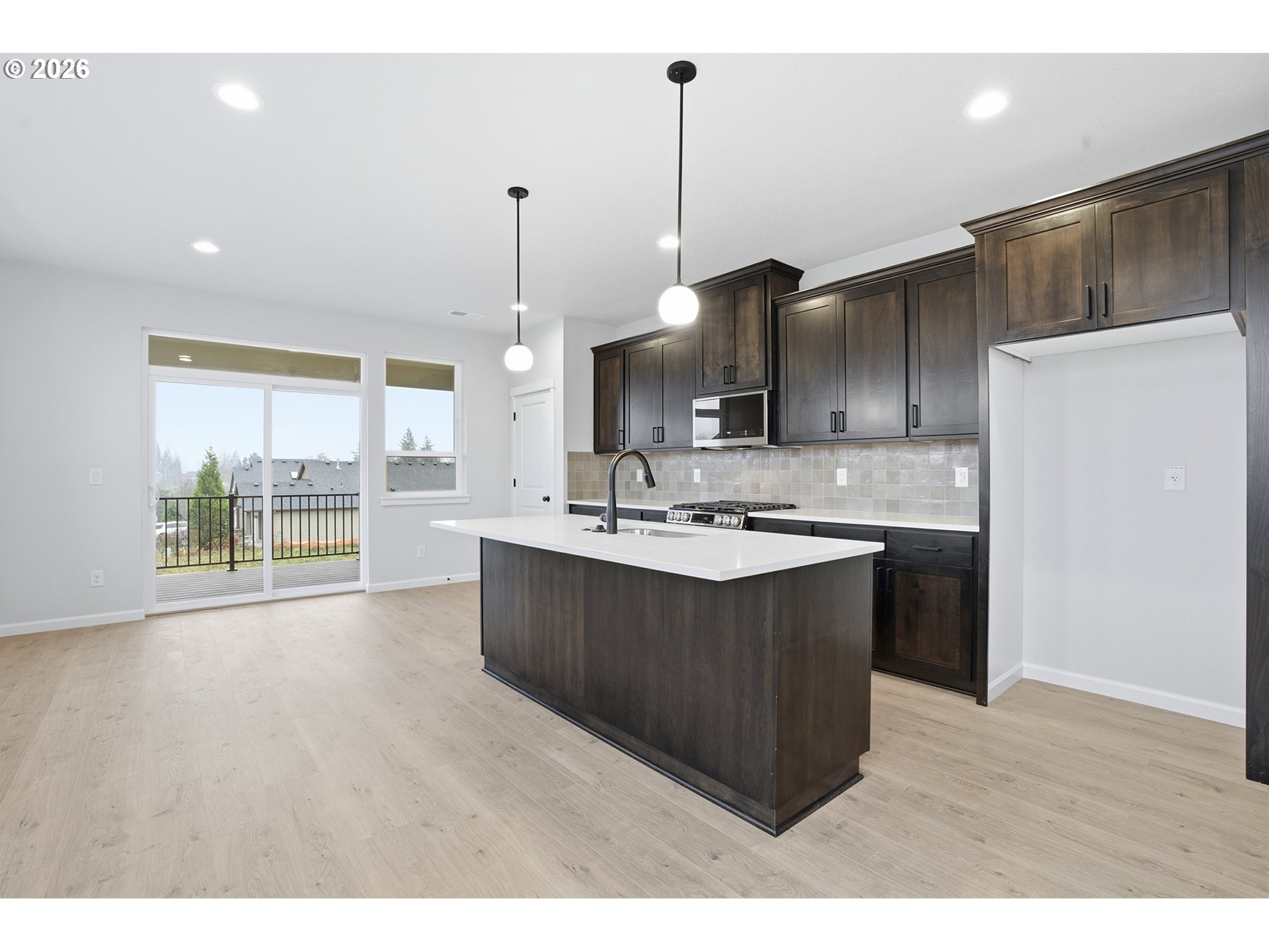 4690 Southeast 2nd Street Gresham, OR 97080 - Photo 11 of 35