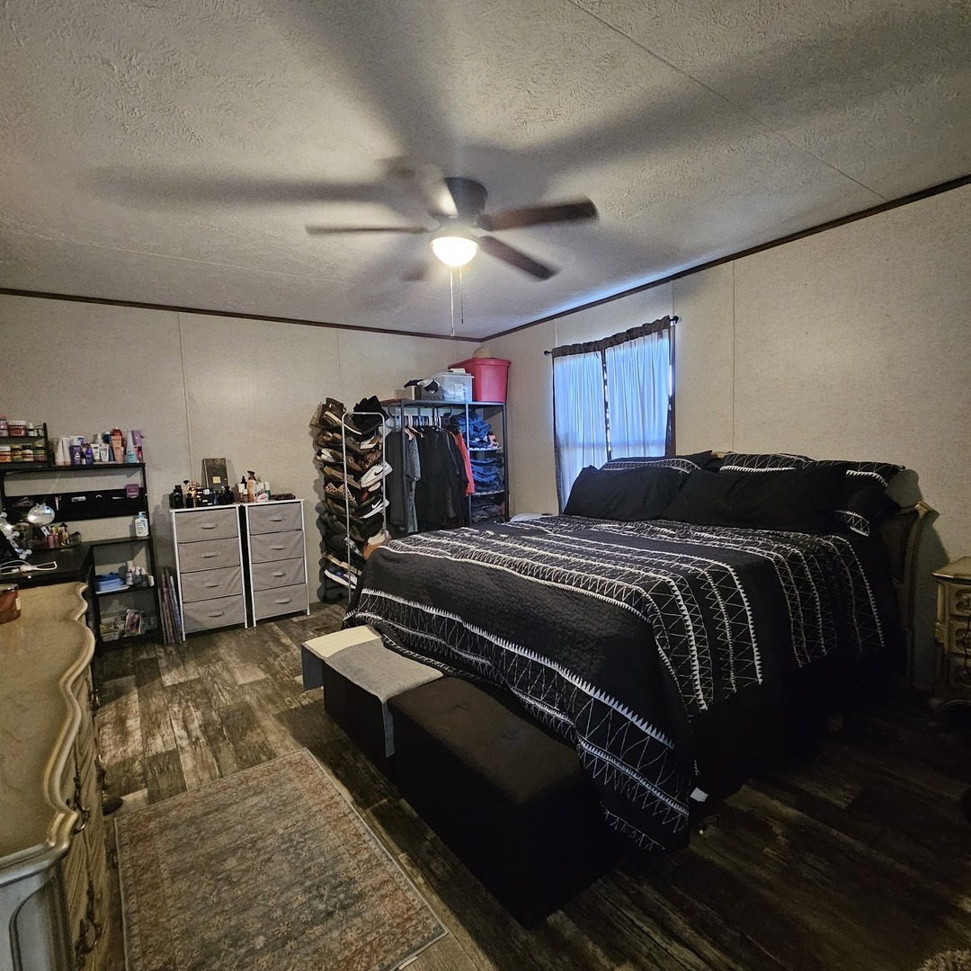 9196 North Riddle Lane Ashley, IL 62808 - Photo 22 of 27