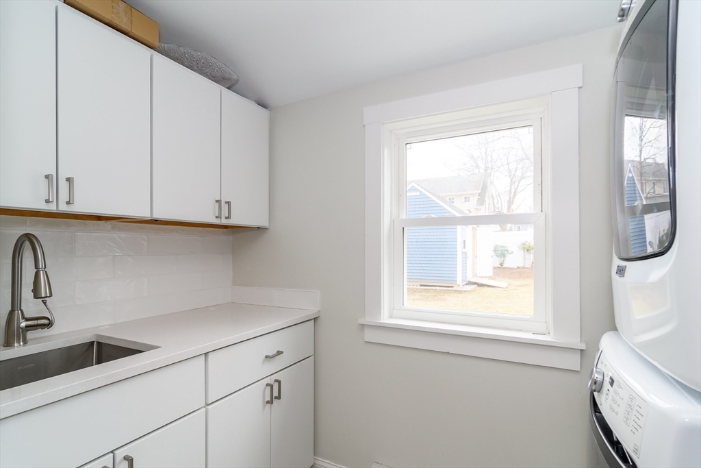 48 Wethersfield Road Natick, MA 01760 - Photo 12 of 33