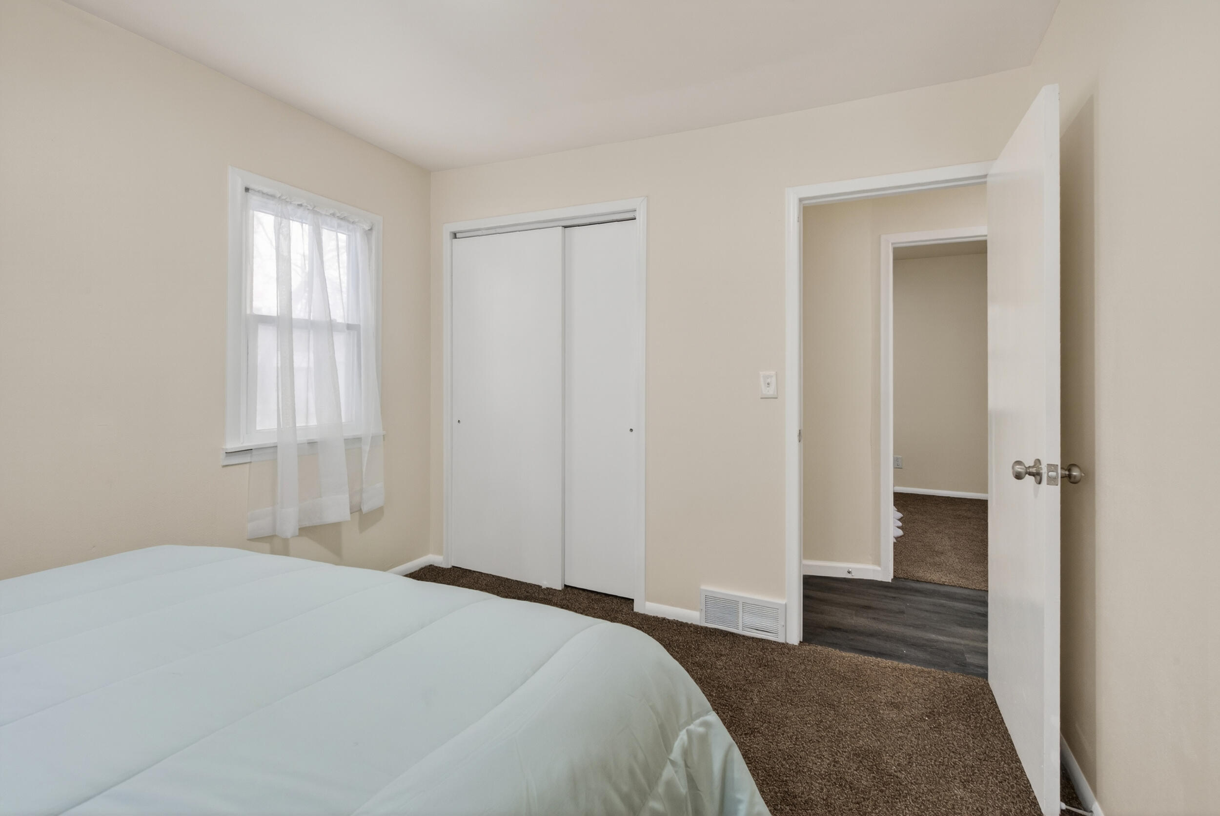 992 Home Avenue Fox Crossing, WI 54952 - Photo 16 of 38 Bedroom