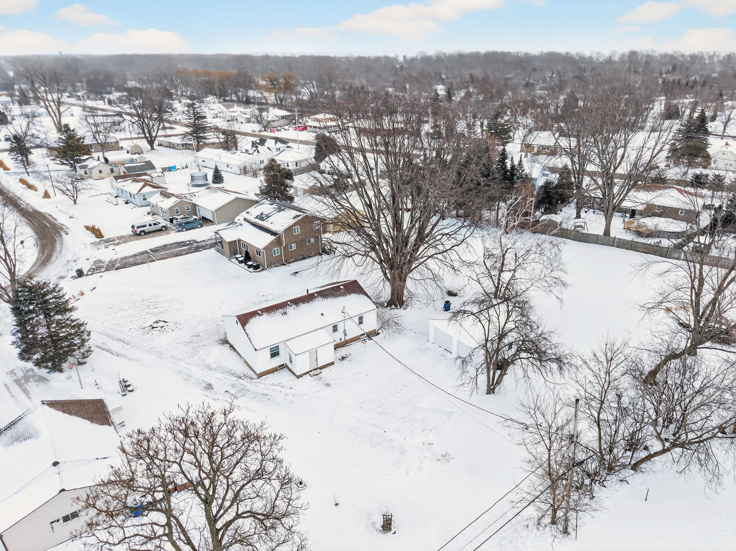 992 Home Avenue Fox Crossing, WI 54952 - Photo 35 of 38 Aerial View