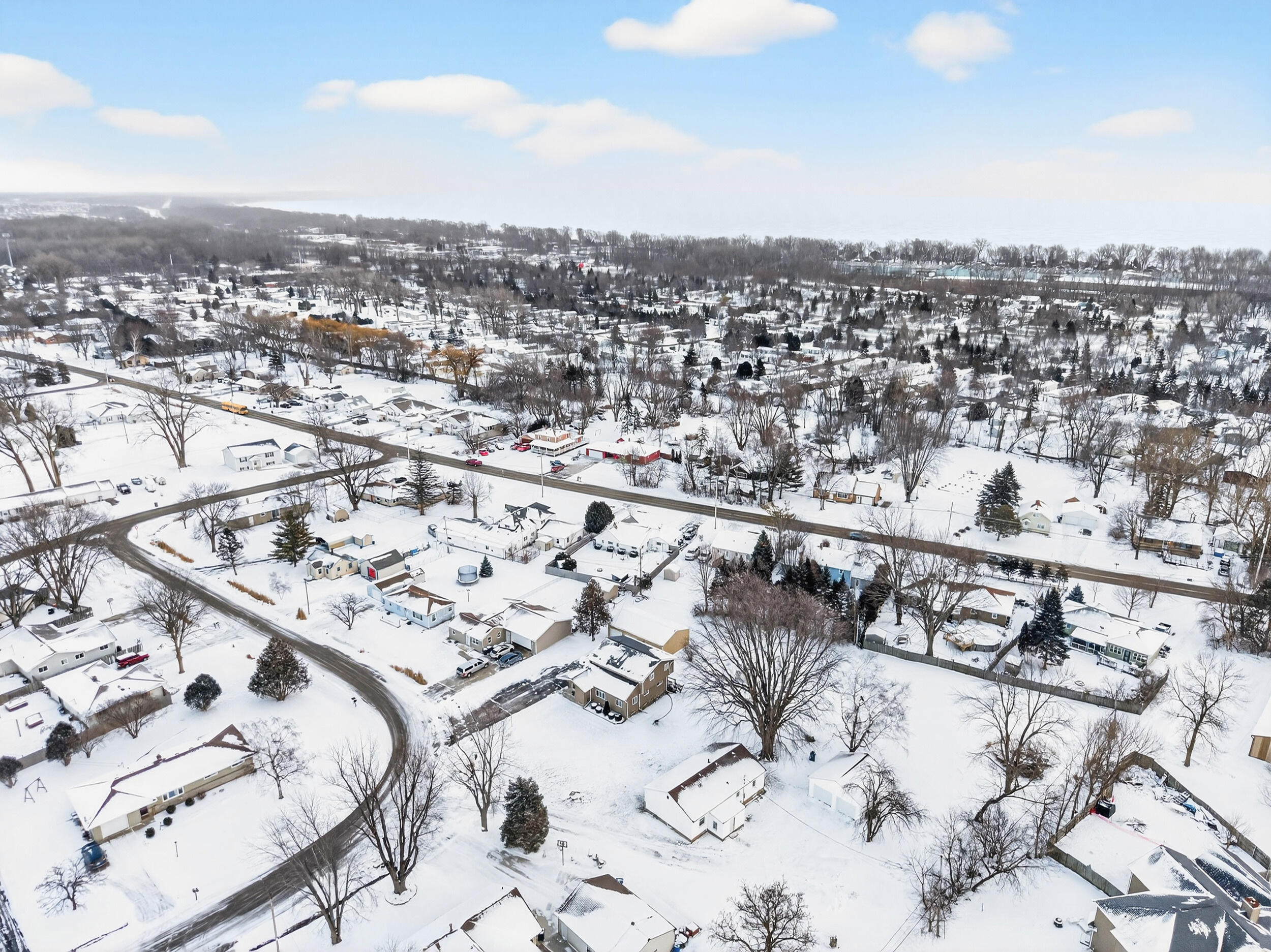 992 Home Avenue Fox Crossing, WI 54952 - Photo 37 of 38 Aerial View