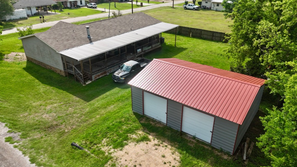 845 Caldwell Street Lexington, TX 78947 - Photo 30 of 39 Bird's eye view