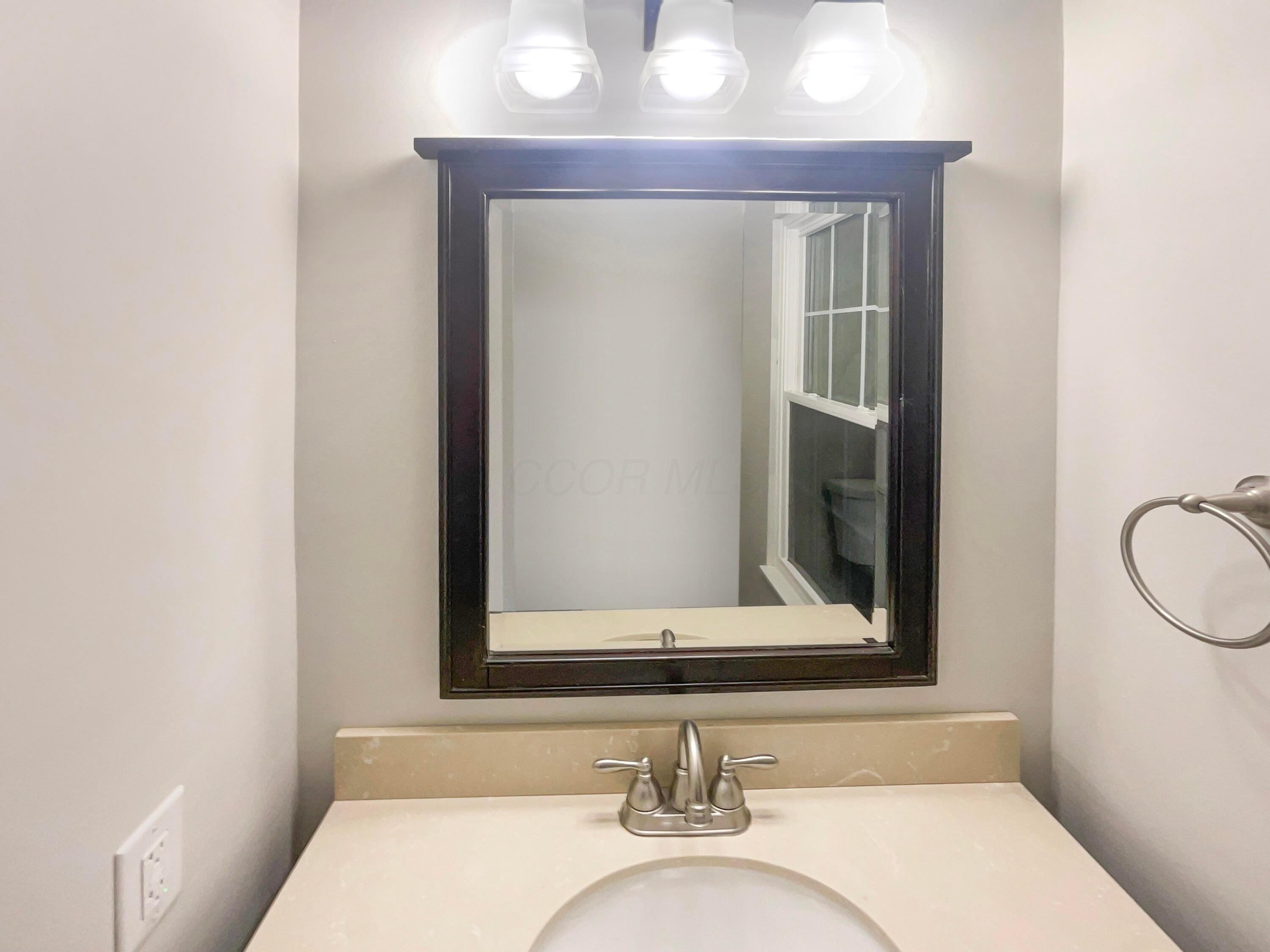 642 Ridenour Road Columbus, OH 43230 - Photo 12 of 30 listing_11