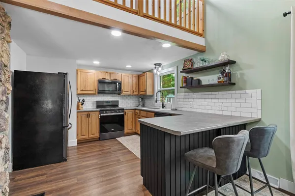 $369,900 | 17135 Country Club Road, Lakewood, WI 54138