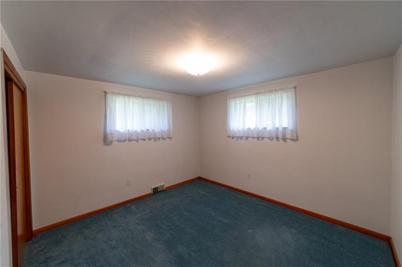 327 Lewis Road Greensburg, PA 15601 - Photo 14 of 16 Gallery Image 14