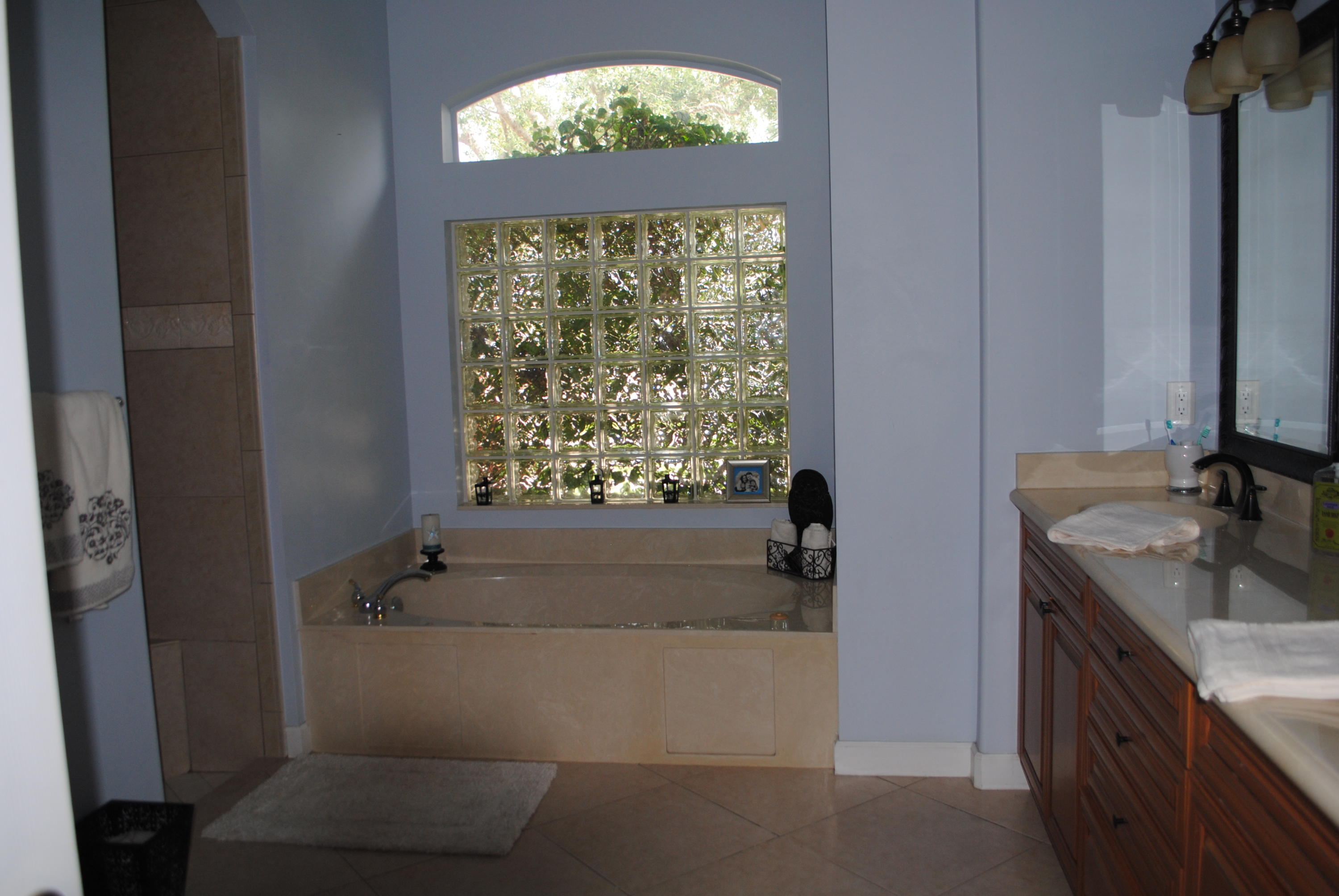 548 Robin Lane Jupiter, FL 33458 - Photo 16 of 20 DSC_0438