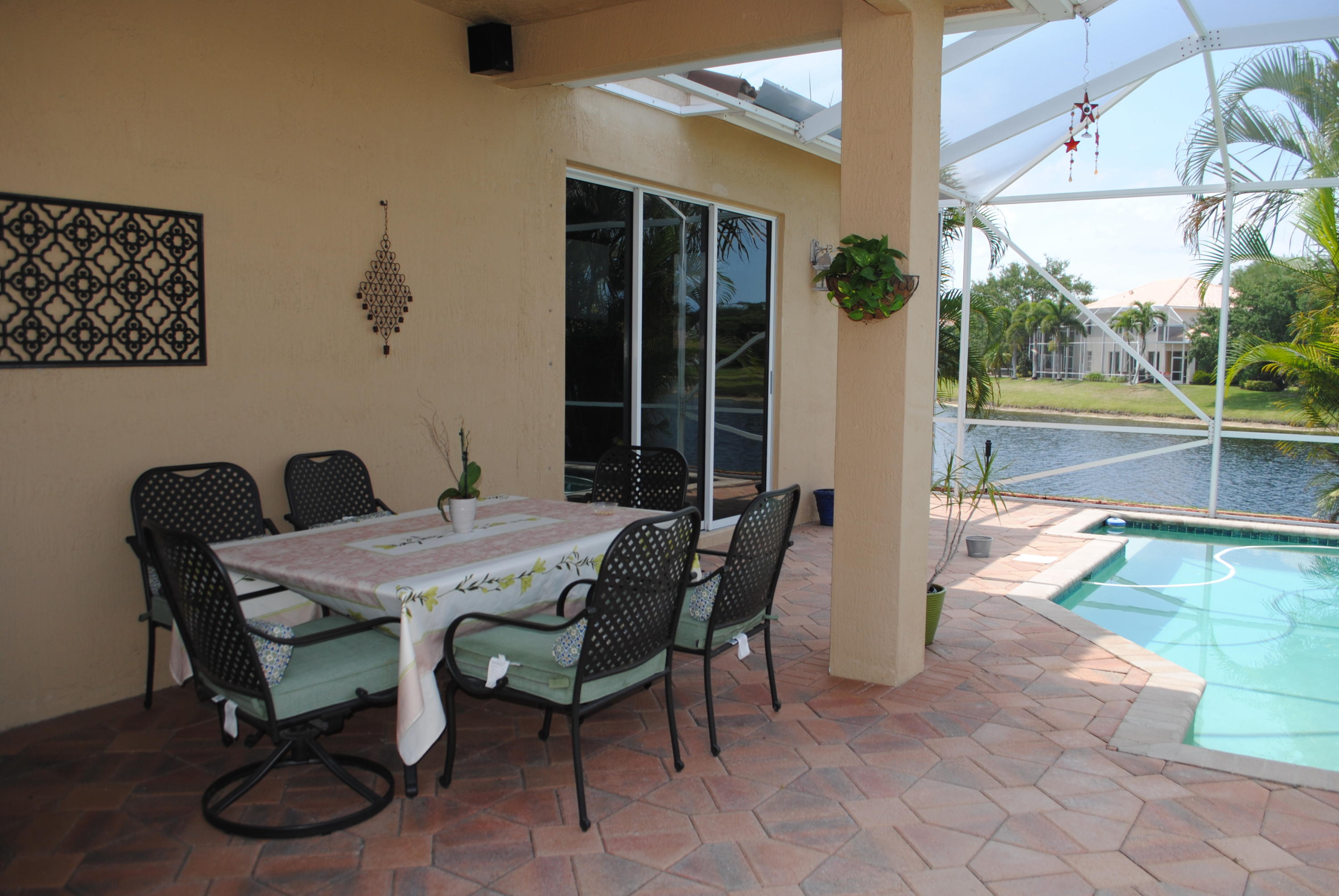 548 Robin Lane Jupiter, FL 33458 - Photo 3 of 20 DSC_0423