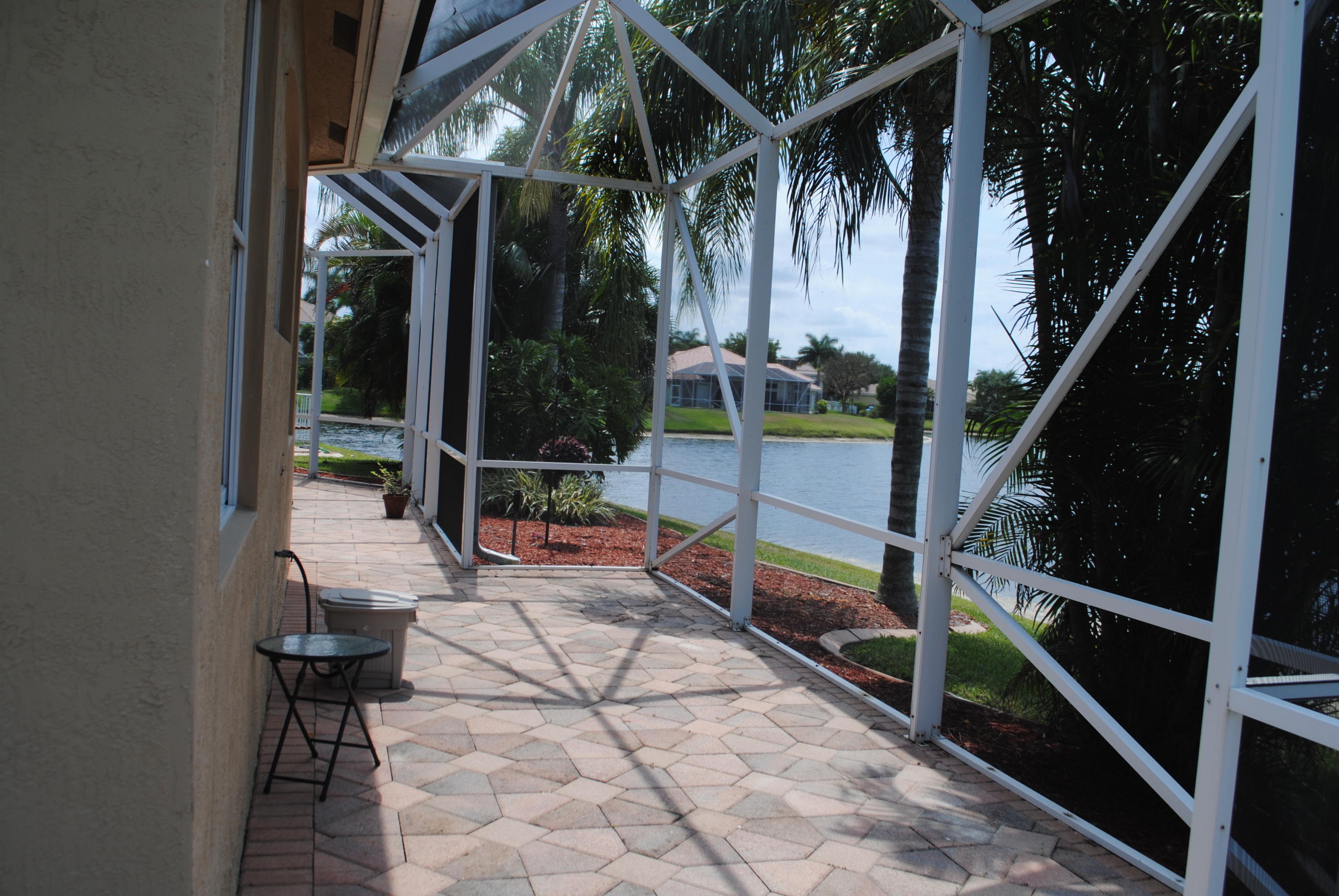 548 Robin Lane Jupiter, FL 33458 - Photo 4 of 20 DSC_0424