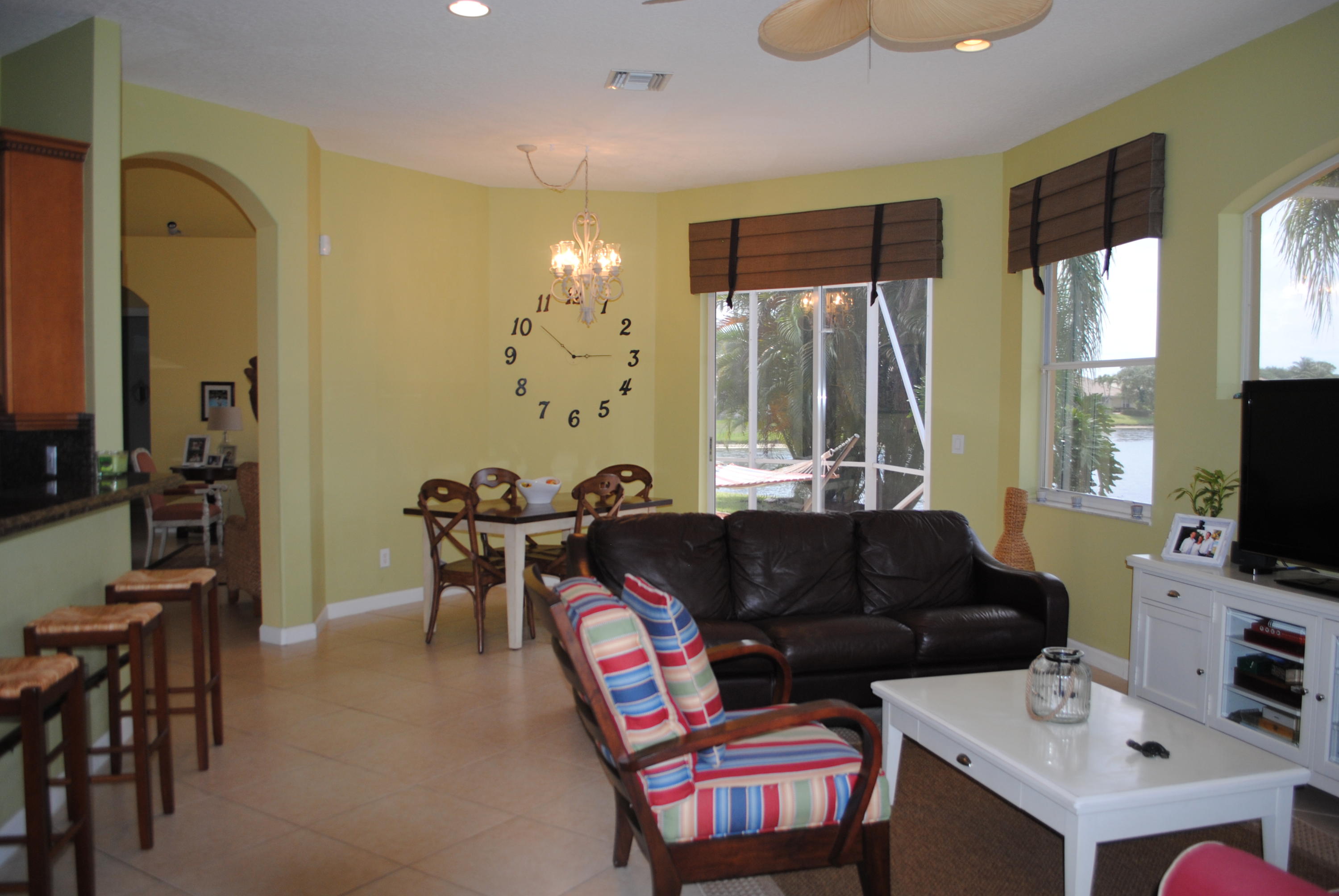 548 Robin Lane Jupiter, FL 33458 - Photo 6 of 20 DSC_0427