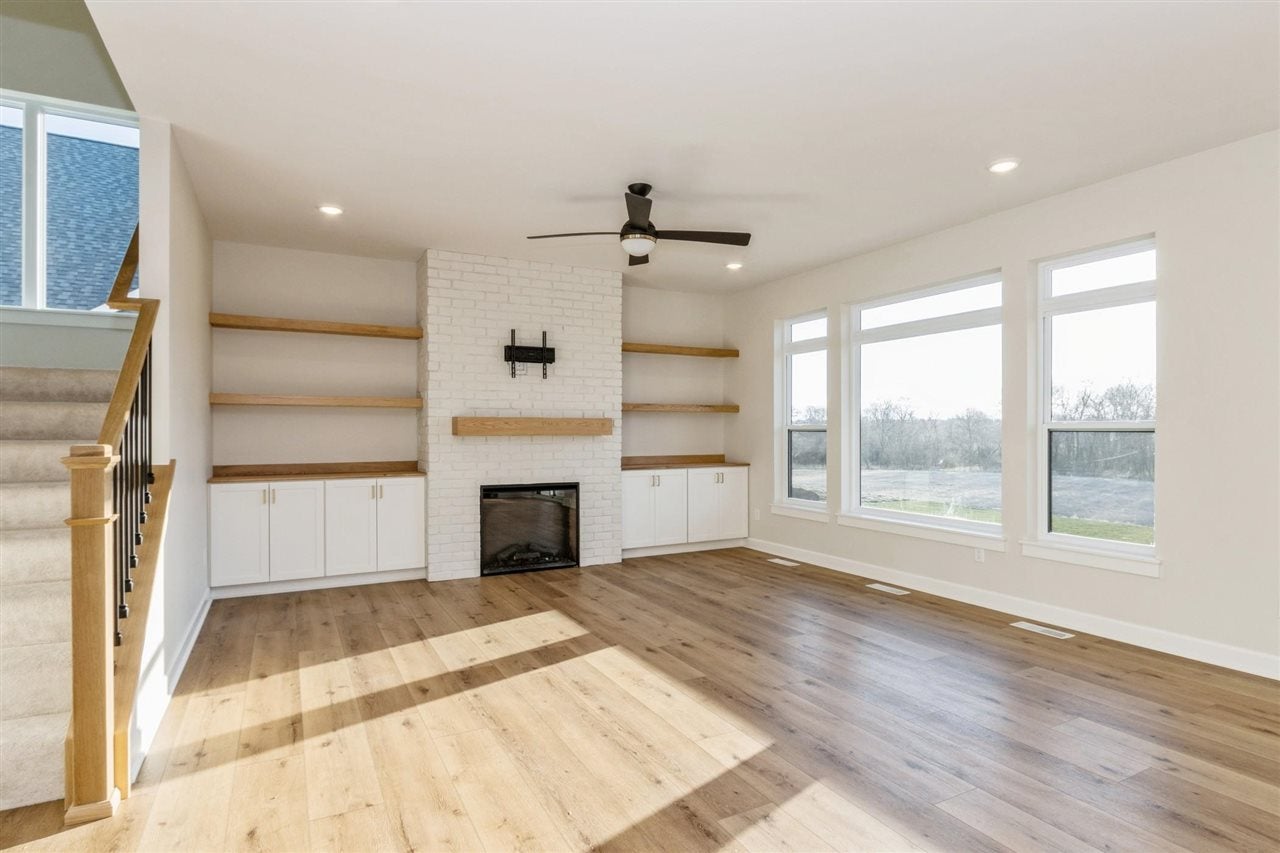 1017 High Rdg Trail Solon, IA 52333 - Photo 4 of 45 Gallery Image 4