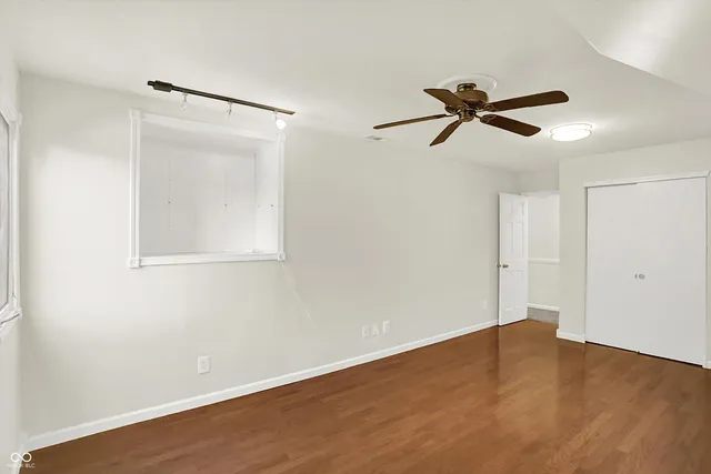 $464,900 | 1990 Red Oak Drive, Franklin, IN 46131