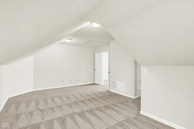 $464,900 | 1990 Red Oak Drive, Franklin, IN 46131