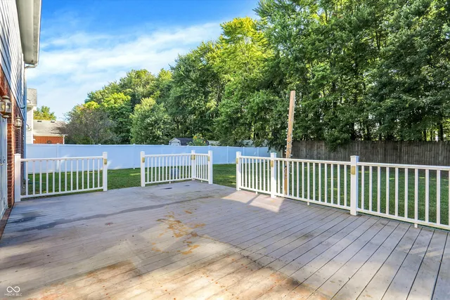 $464,900 | 1990 Red Oak Drive, Franklin, IN 46131