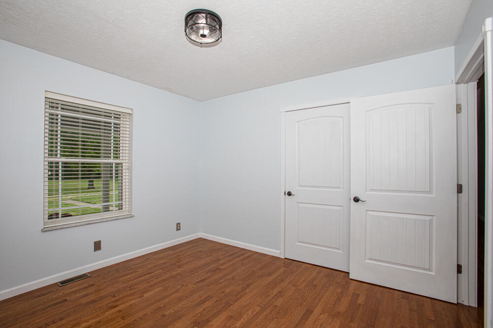 337 Collins Road Paris, KY 40361 - Photo 35 of 96 1F9A4239