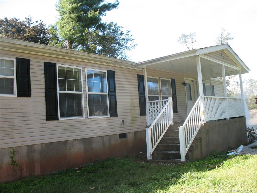 202 Maple Street Clyde, NC 28721 - Photo 1 of 10 Gallery Image 1