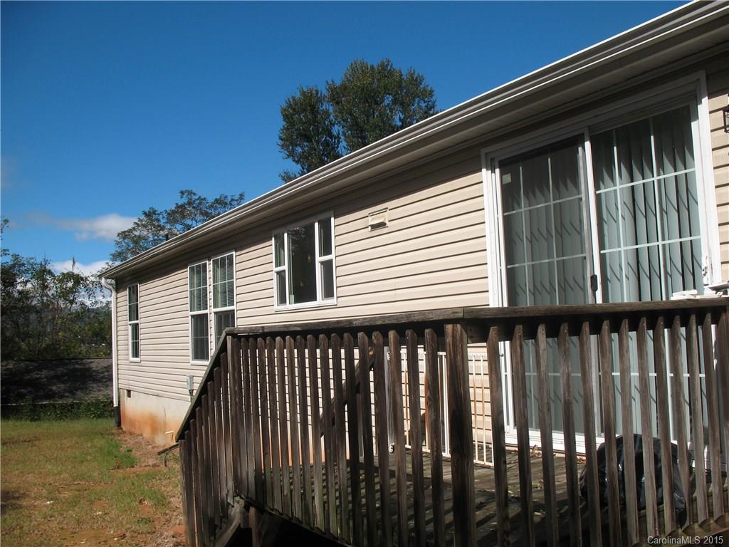 202 Maple Street Clyde, NC 28721 - Photo 7 of 10 Gallery Image 7