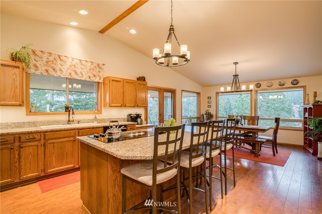 6415 Summit View Place Wenatchee, WA 98801 - Photo 13 of 40 Gallery Image 13