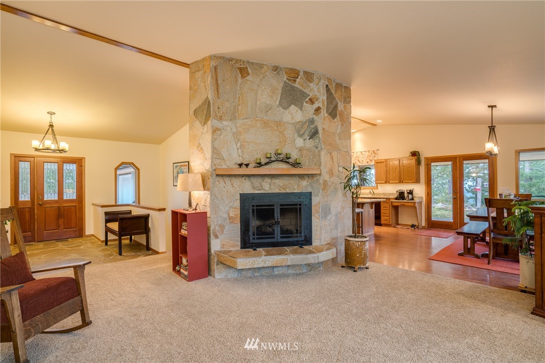 6415 Summit View Place Wenatchee, WA 98801 - Photo 7 of 40 Gallery Image 7